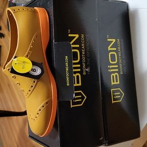 BRAND NEW Biion shoes